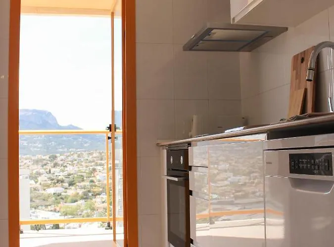 Flamenco Ambar Luxury 15 Planta Apartment